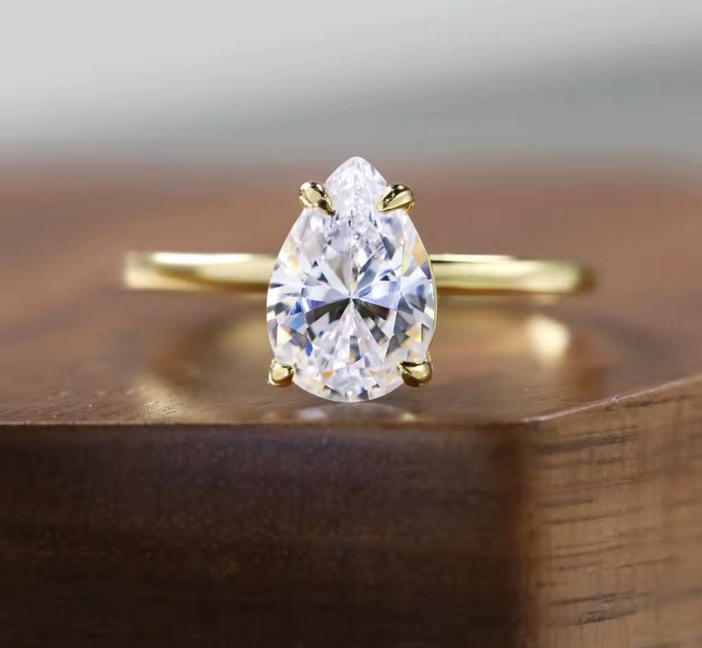 Moissanite Engagement Ring for Women