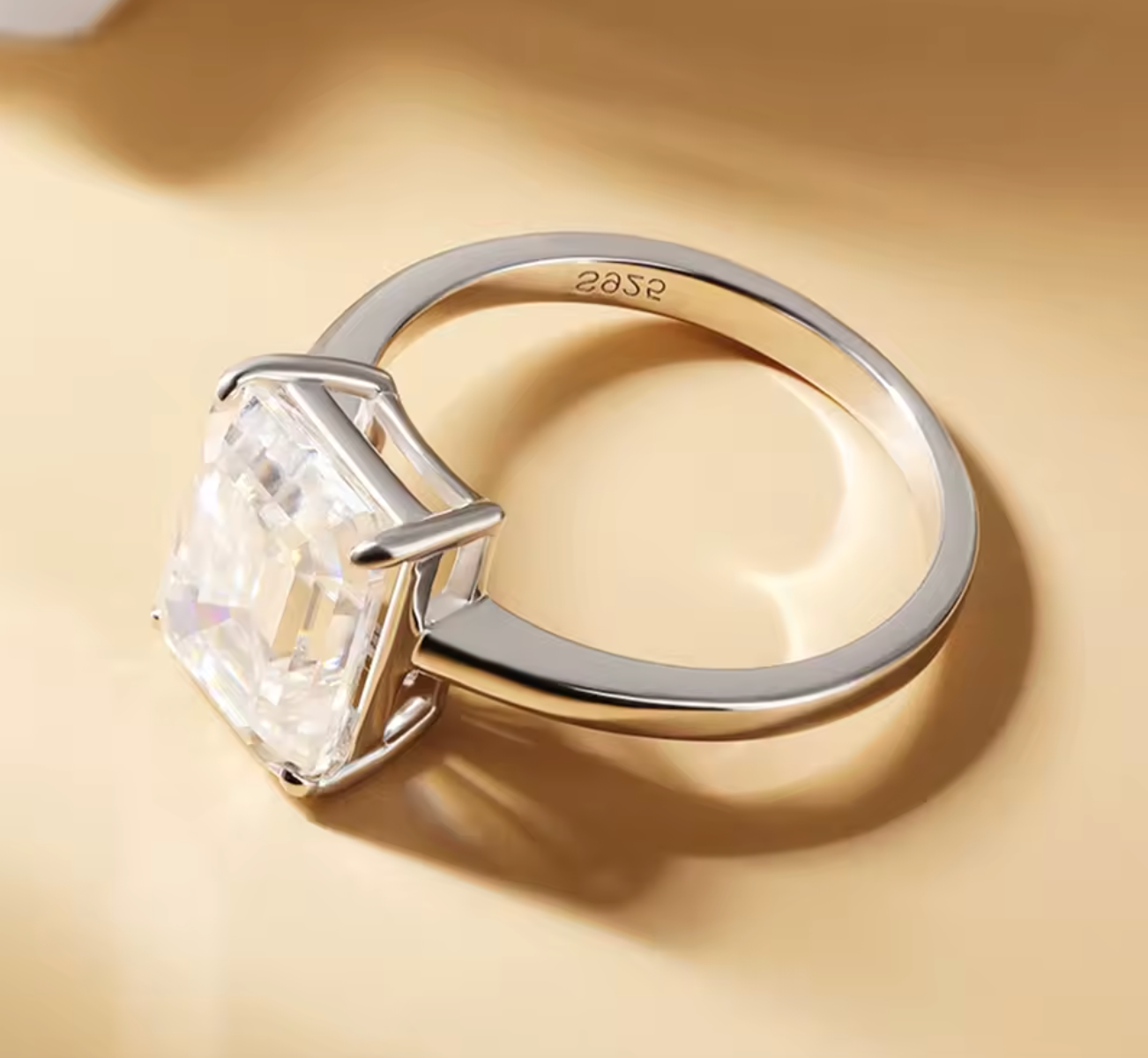 1–4CT Radiant Cut Moissanite Engagement Ring