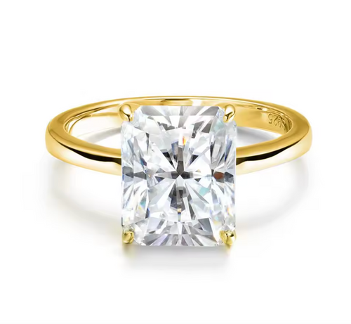 1–4CT Radiant Cut Moissanite Engagement Ring