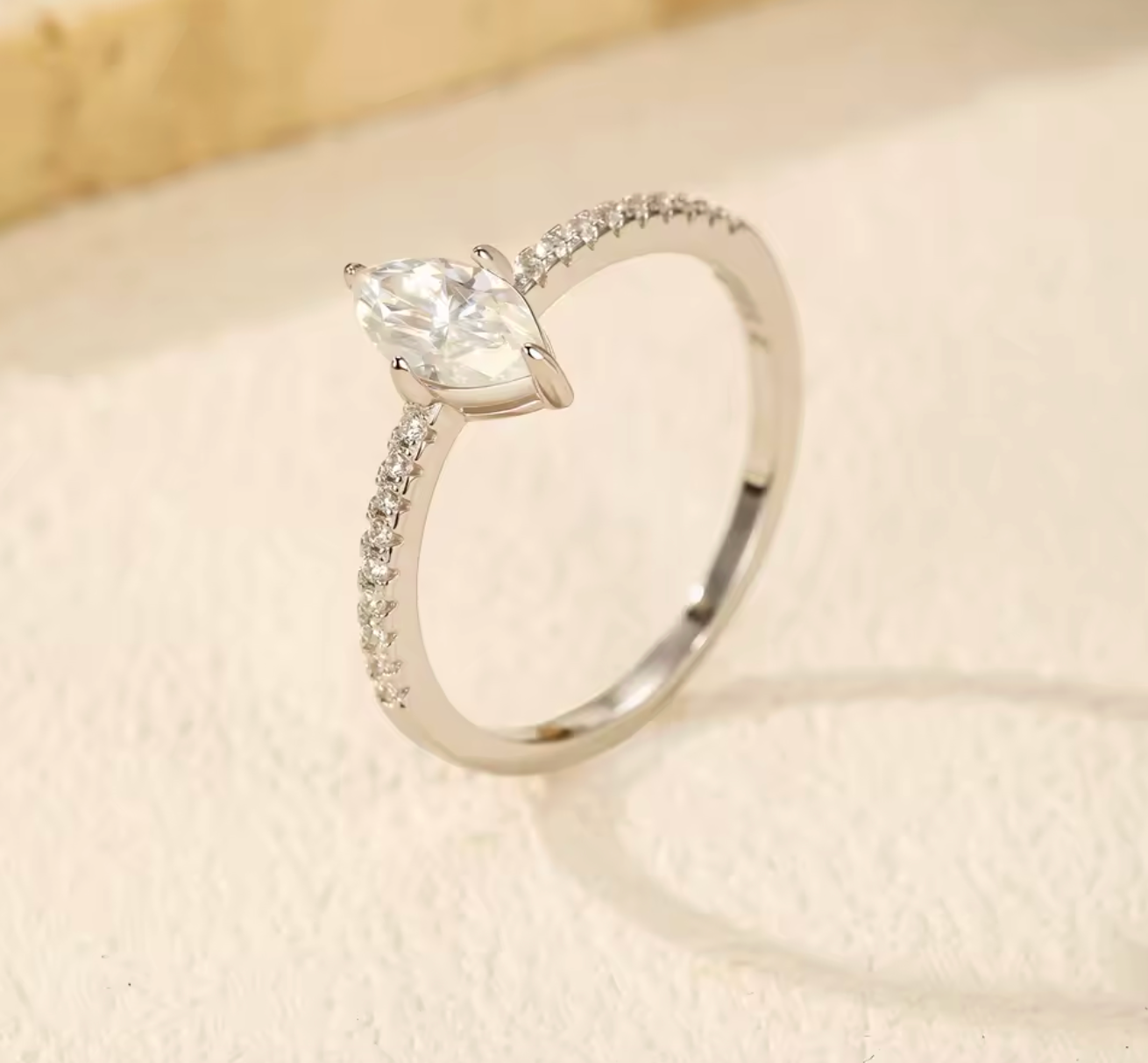 MODIAN 0.5Ct Rhombus Moissanite Ring