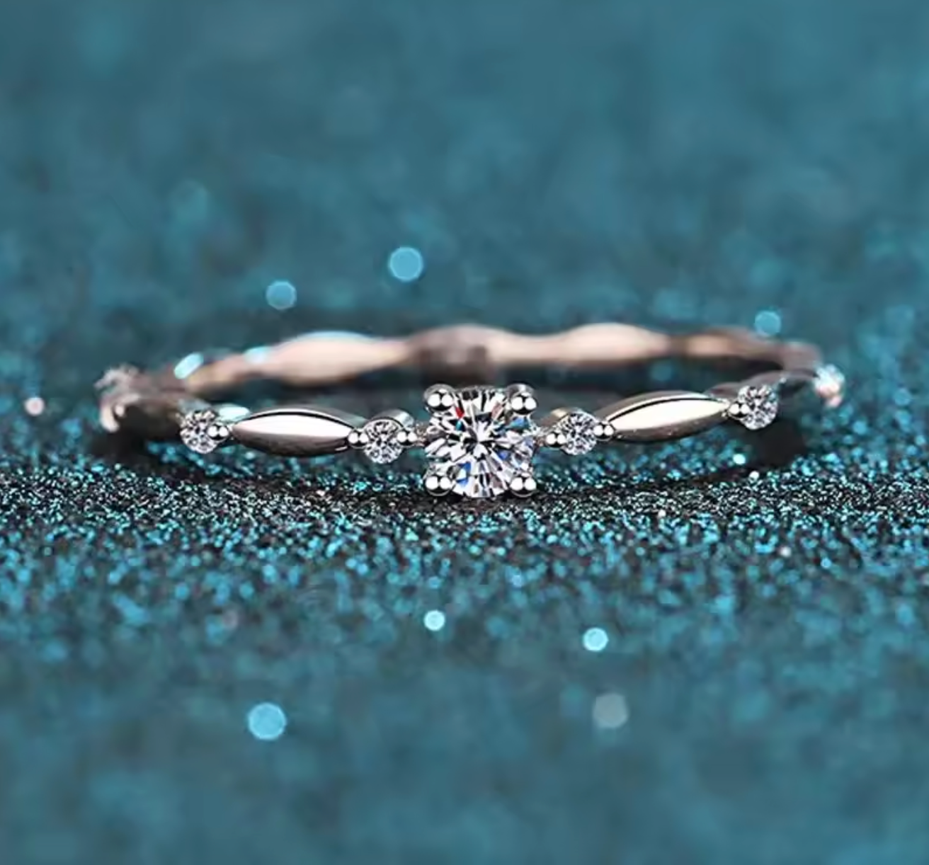 925 Sterling Silver Moissanite Wedding Ring for Women