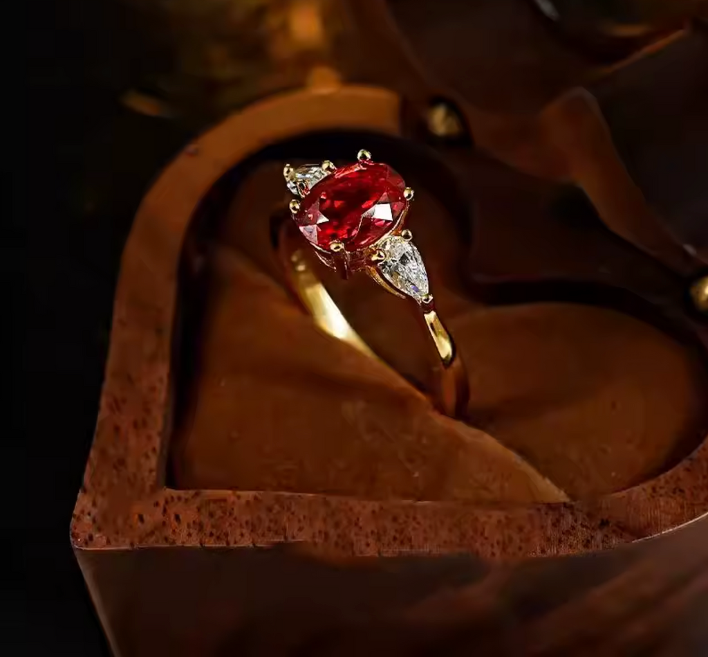 Luxury Classic Ruby Women’s Ring