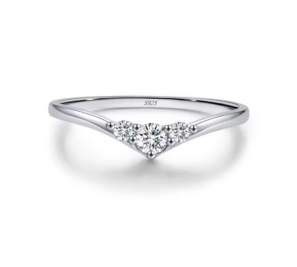 3 Stones Moissanite Wedding Ring for Women