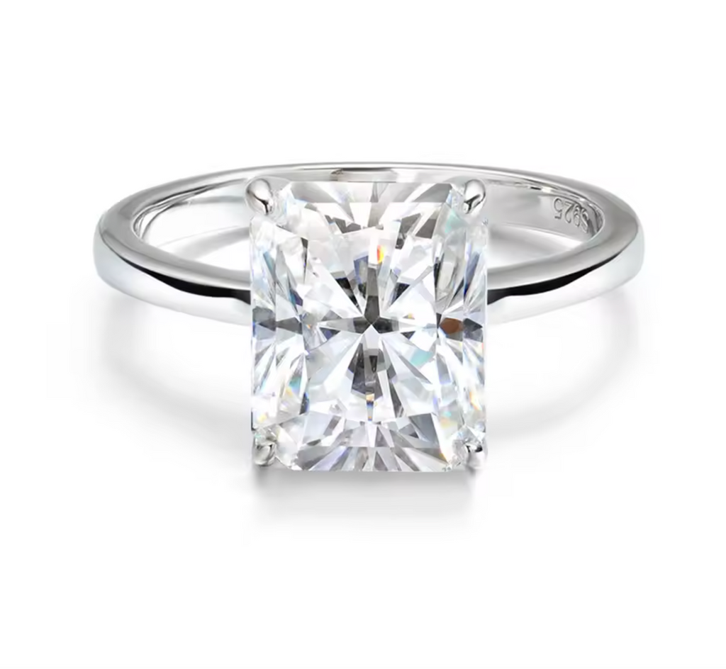 1–4CT Radiant Cut Moissanite Engagement Ring