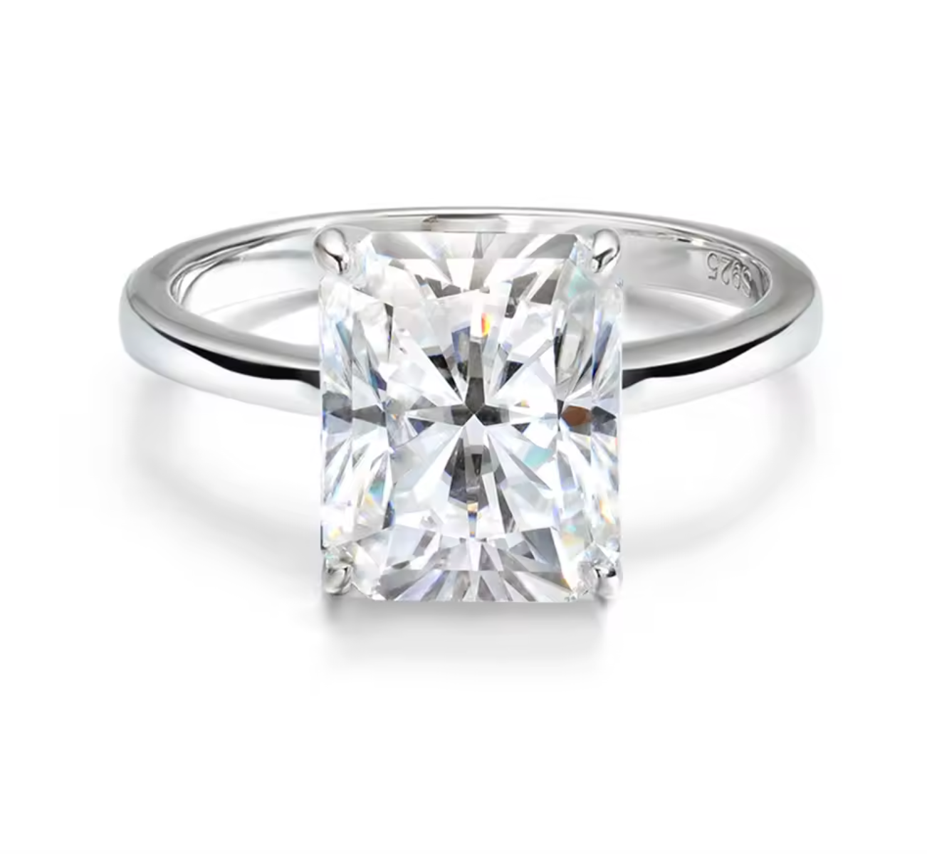 1–4CT Radiant Cut Moissanite Engagement Ring